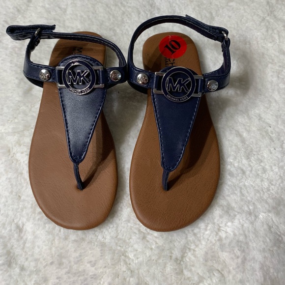 girls sandals size 10